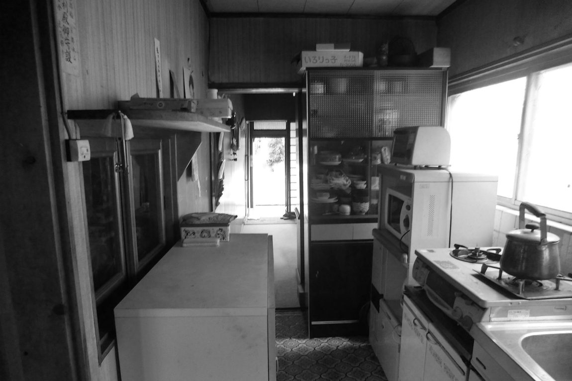改修前のキッチン