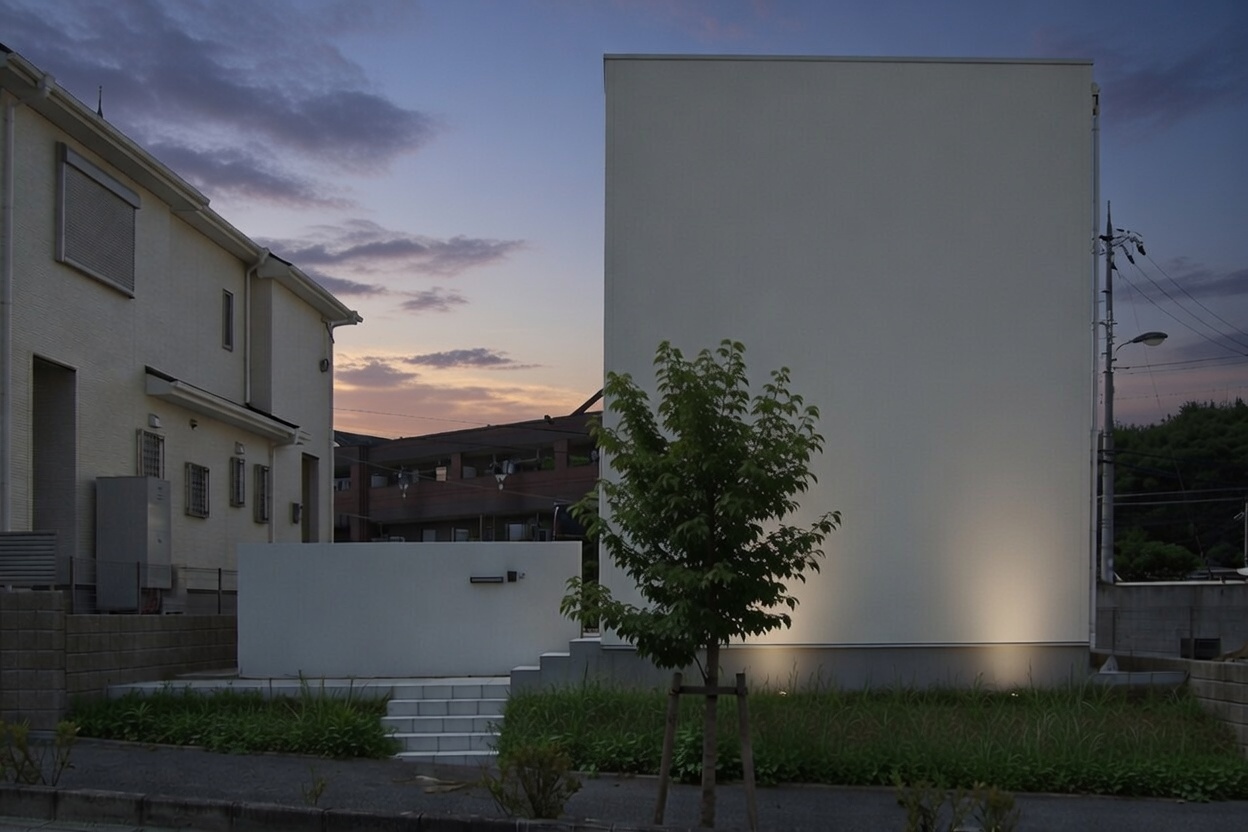 外観夕景。